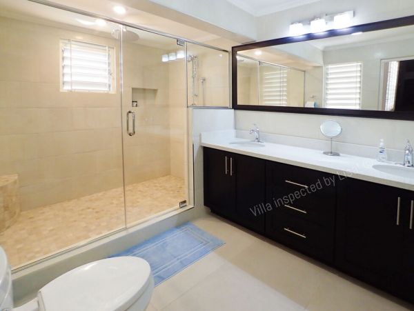 Jamaica Home 960292