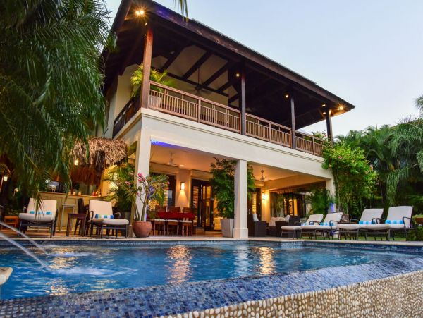 Jamaica Home 960296