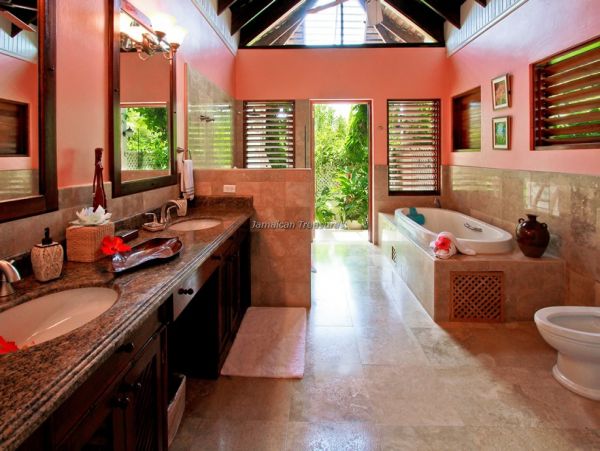 Jamaica Home 960307