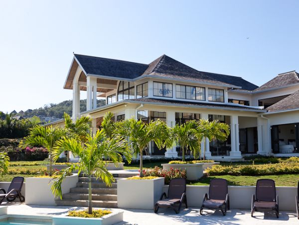 Jamaica Home 960308
