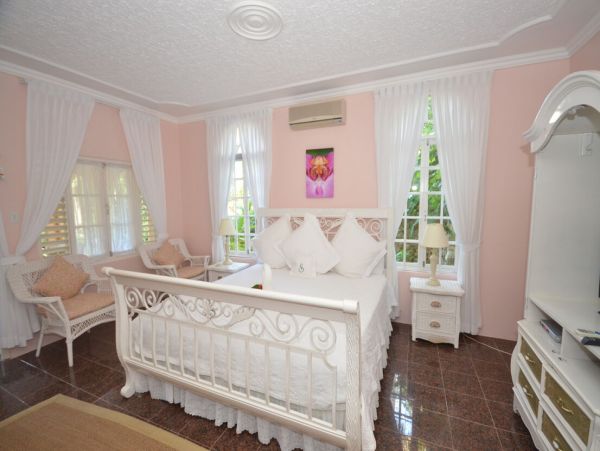 Jamaica Home 960317