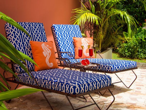Jamaica Home 960327