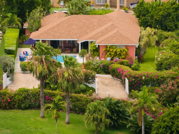 Jamaica Home 960327