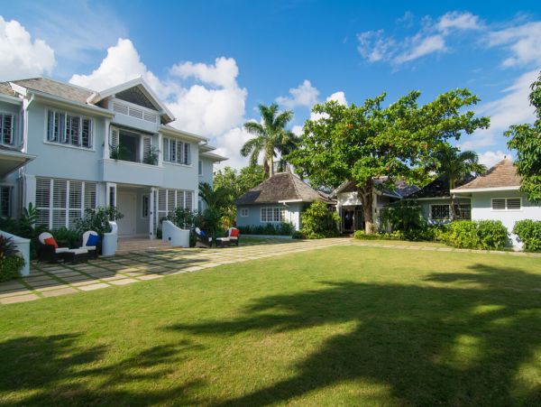 Jamaica Home 960335