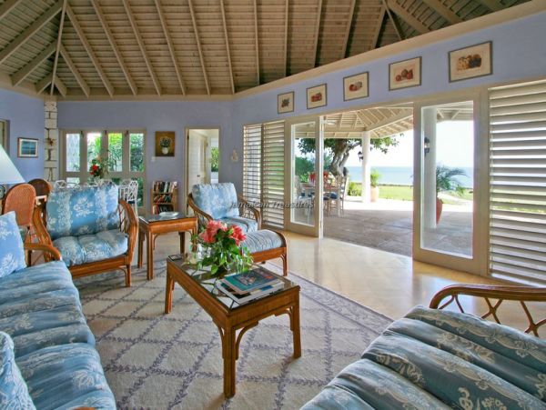 Jamaica Home 960339