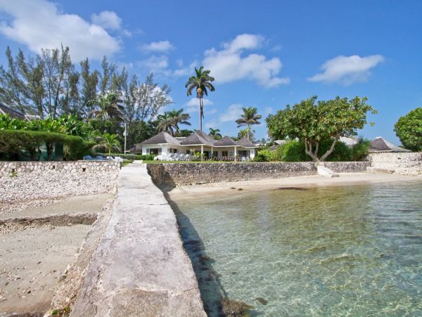 Jamaica Home 960339