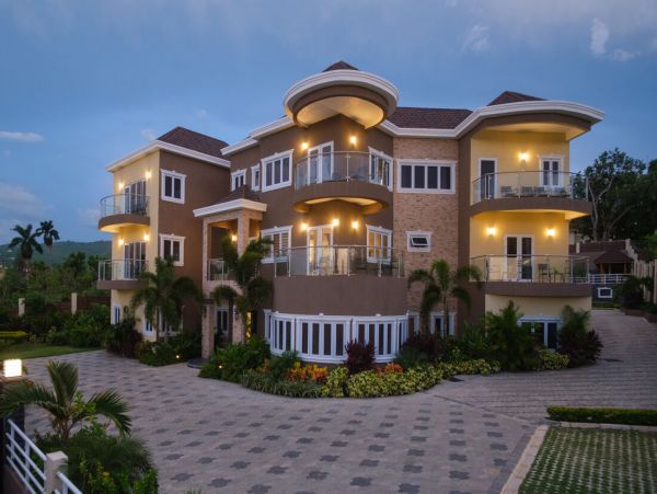 Jamaica Home 960342