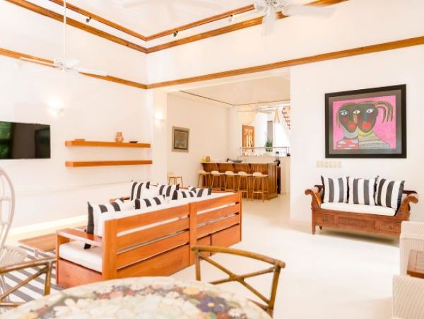 Jamaica Home 960351