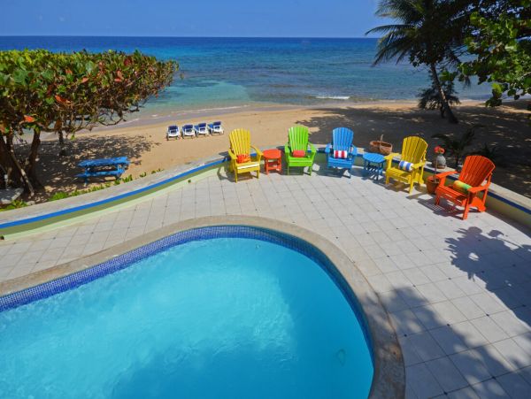 Jamaica Home 960353