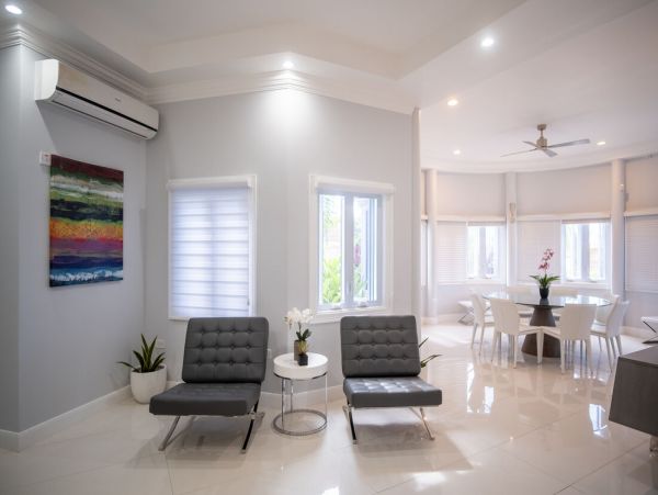 Jamaica Home 960354