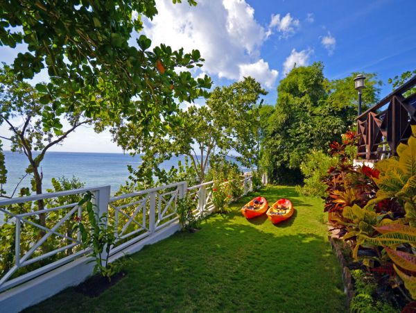 Jamaica Home 960361