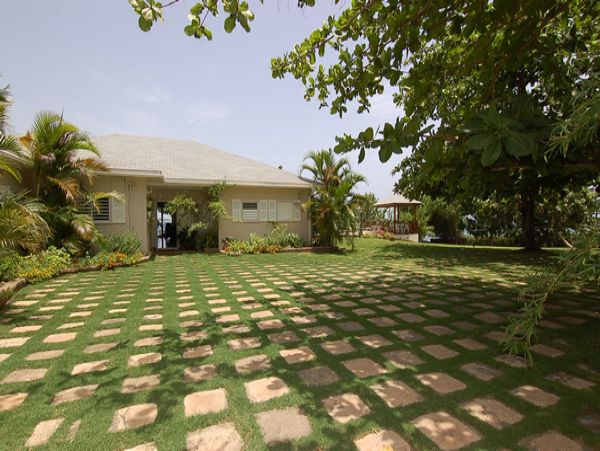 Jamaica Home 960361