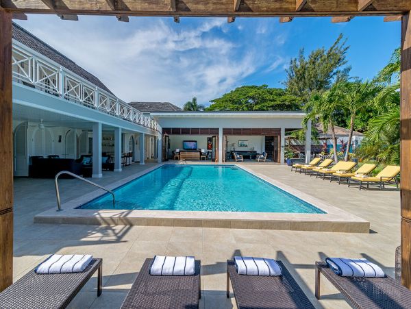 Jamaica Home 960371