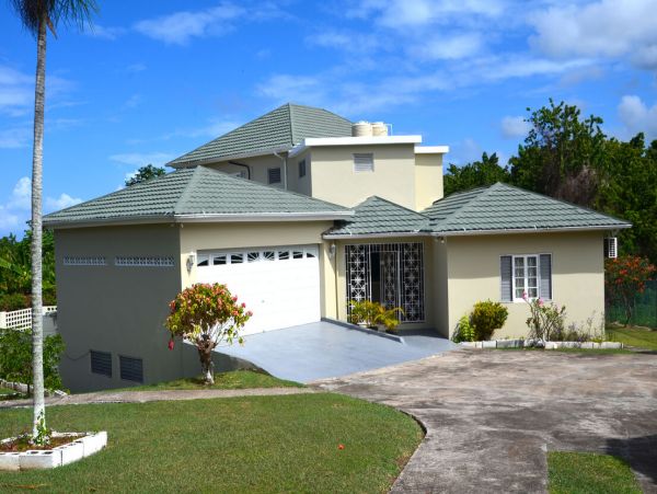 Jamaica Home 960372
