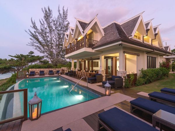 Jamaica Home 960377