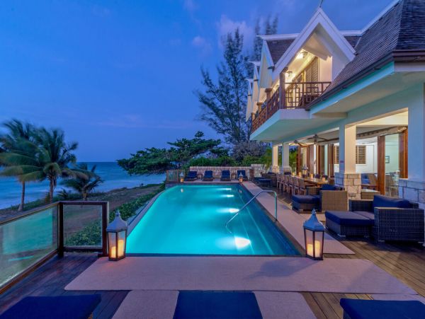 Jamaica Home 960379