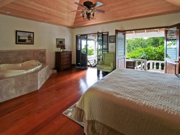 Jamaica Home 960382
