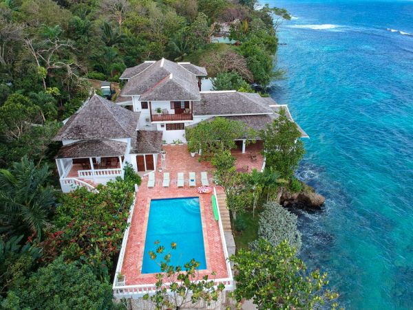 Jamaica Home 960382