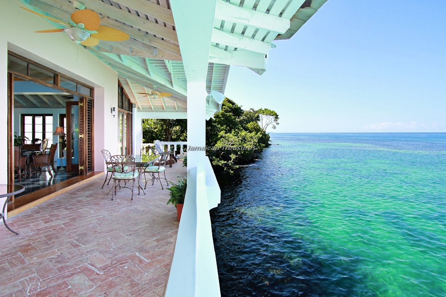 Jamaica Home 960384