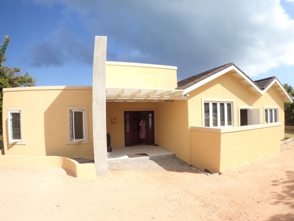 Jamaica Home 960386