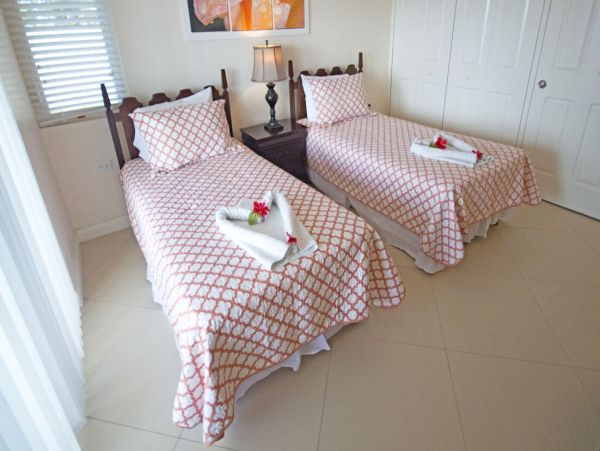 Jamaica Home 960386