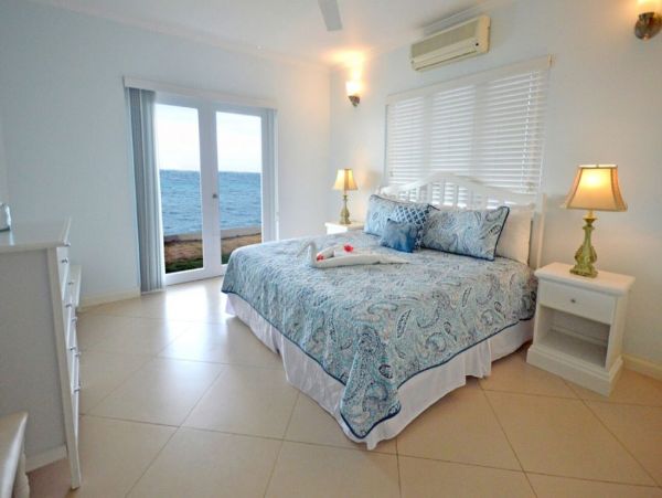Jamaica Home 960389