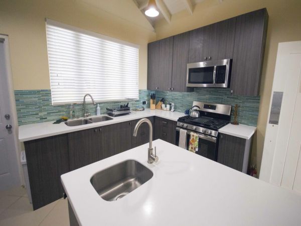Jamaica Home 960390