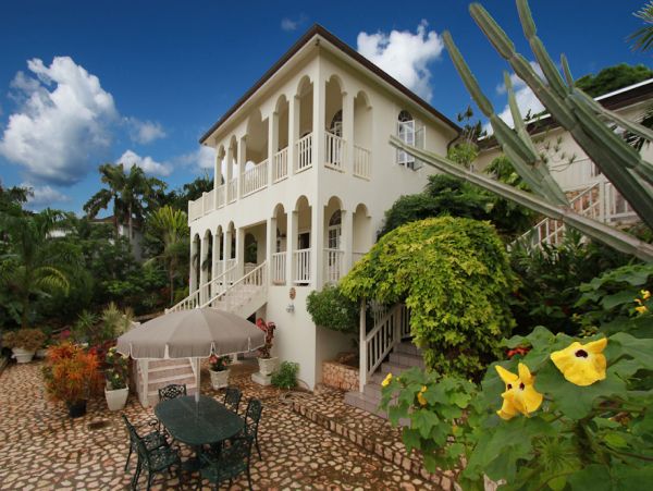 Jamaica Home 960403