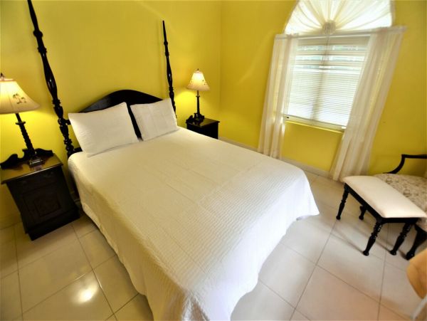 Jamaica Home 960403