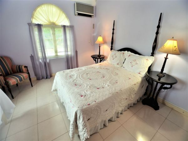 Jamaica Home 960403