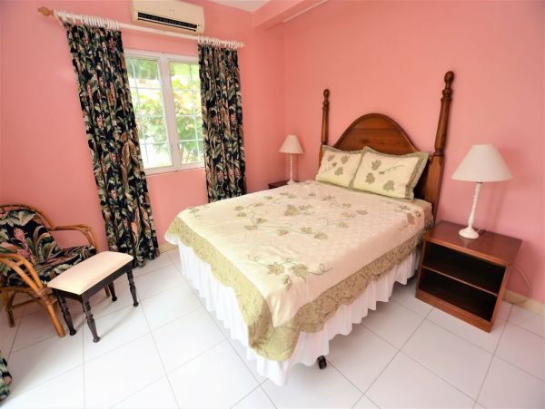 Jamaica Home 960403