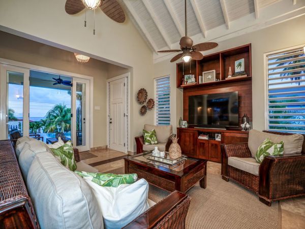 Jamaica Home 960407