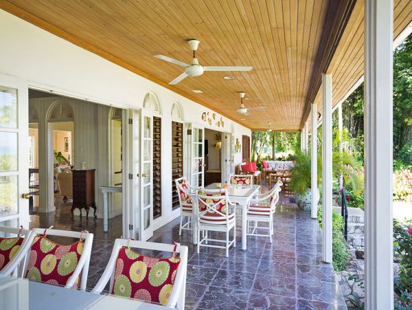 Jamaica Home 960411