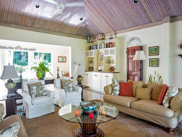 Jamaica Home 960415