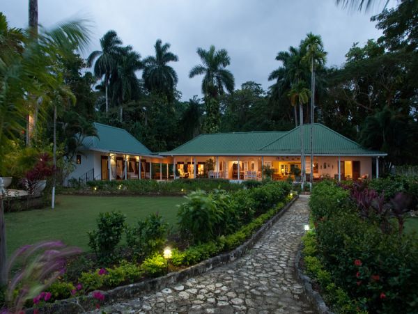 Jamaica Home 960417
