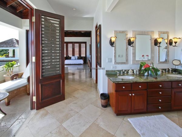 Jamaica Home 960419