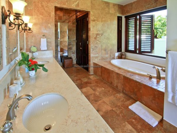 Jamaica Home 960419