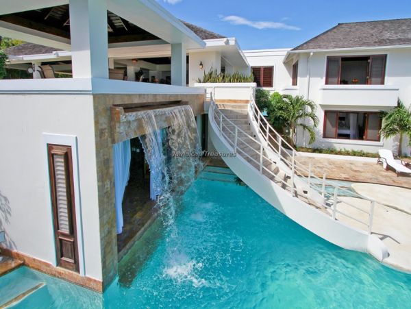 Jamaica Home 960419
