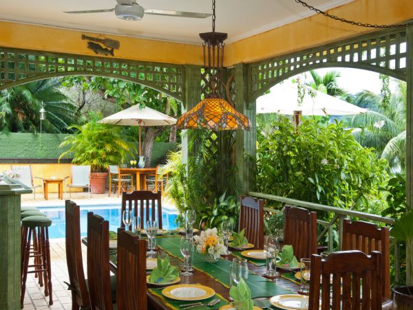 Jamaica Home 960422