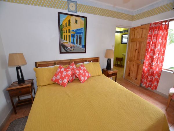 Jamaica Home 960423