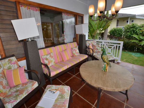 Jamaica Home 960423