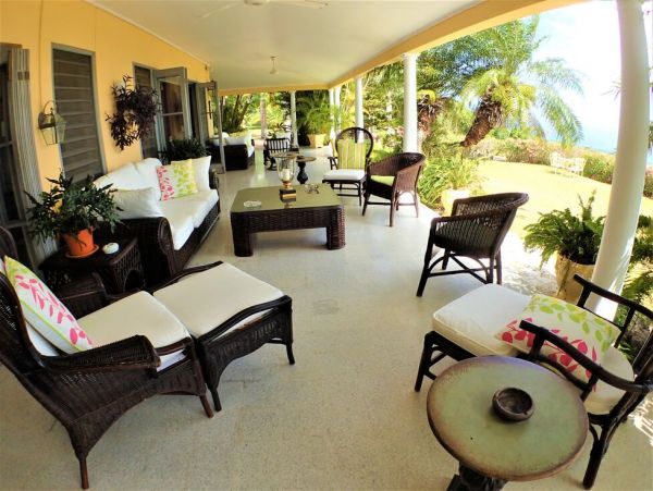Jamaica Home 960428