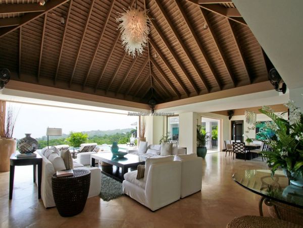 Jamaica Home 960431