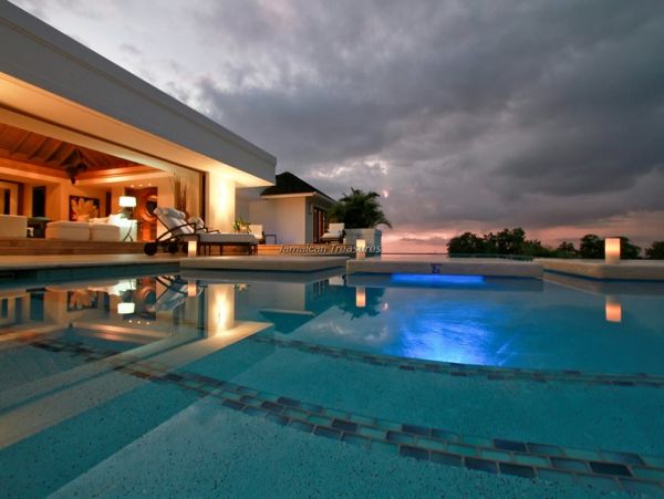 Jamaica Home 960433