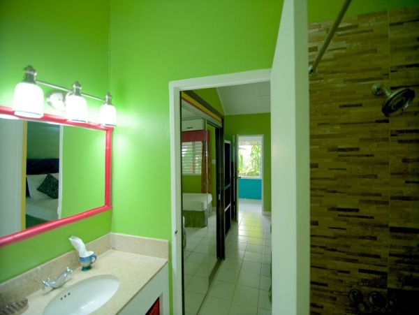 Jamaica Home 960436
