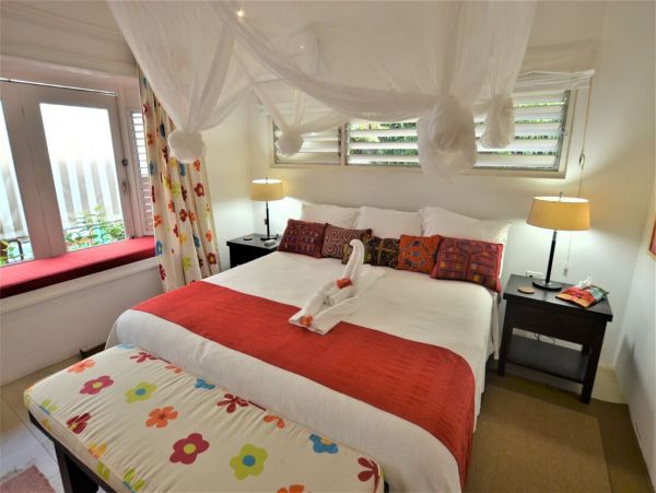 Jamaica Home 960442