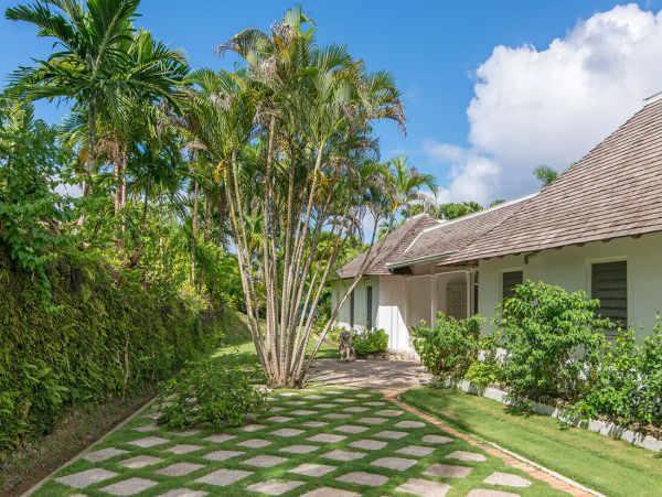 Jamaica Home 960444