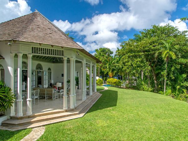 Jamaica Home 960444