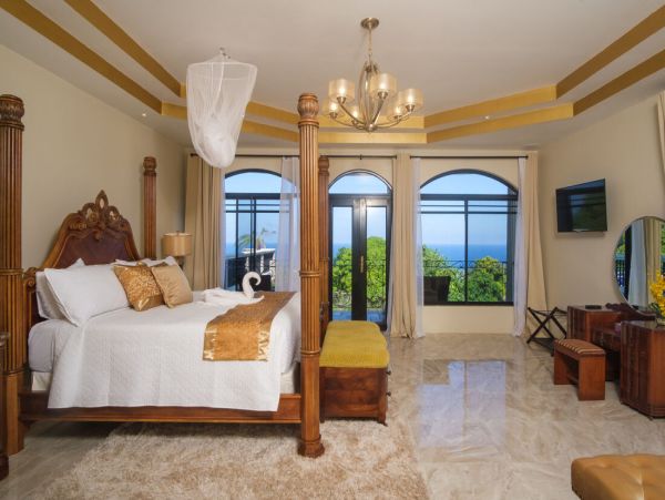 Jamaica Home 960446