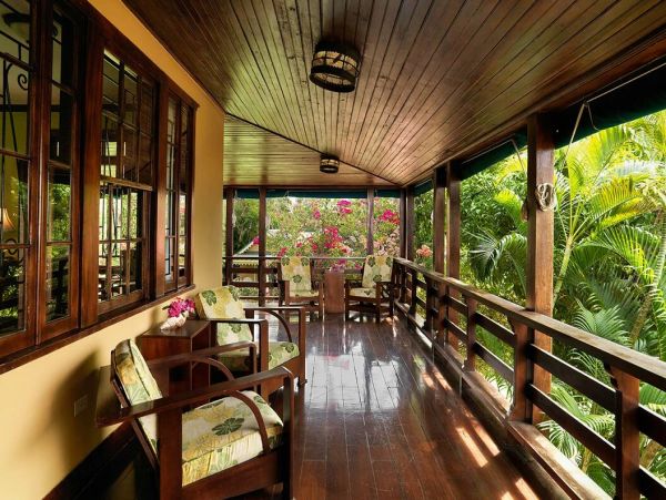 Jamaica Home 960448